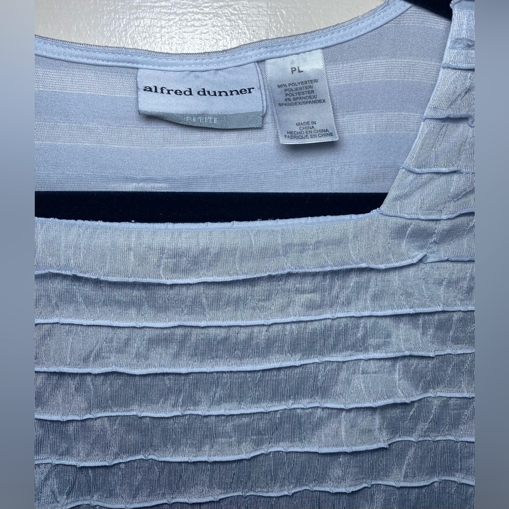 Alfred Dunner‎ Ombré Grey Ruffle Top PL - Picture 4 of 4